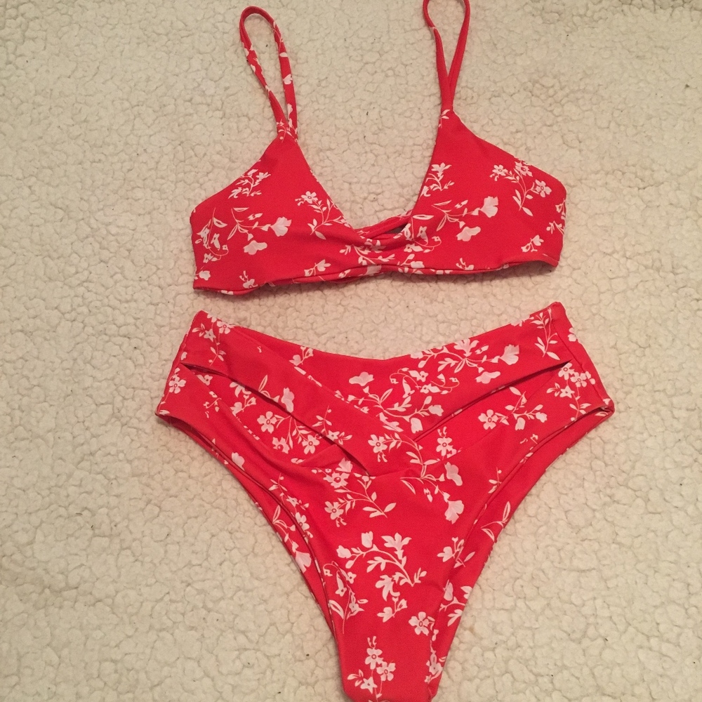 SHEIN Floral Print Bikini